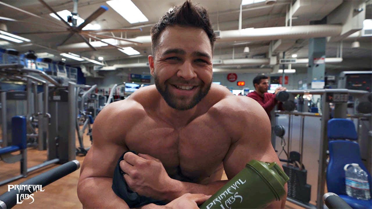 Bodybuilder Pecs Workout with Regan Grimes